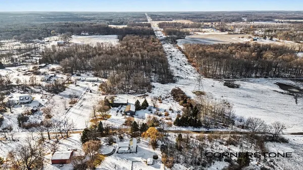 $449,900 | 13261 Wabasis Avenue Northeast, Cedar Springs, MI 49319