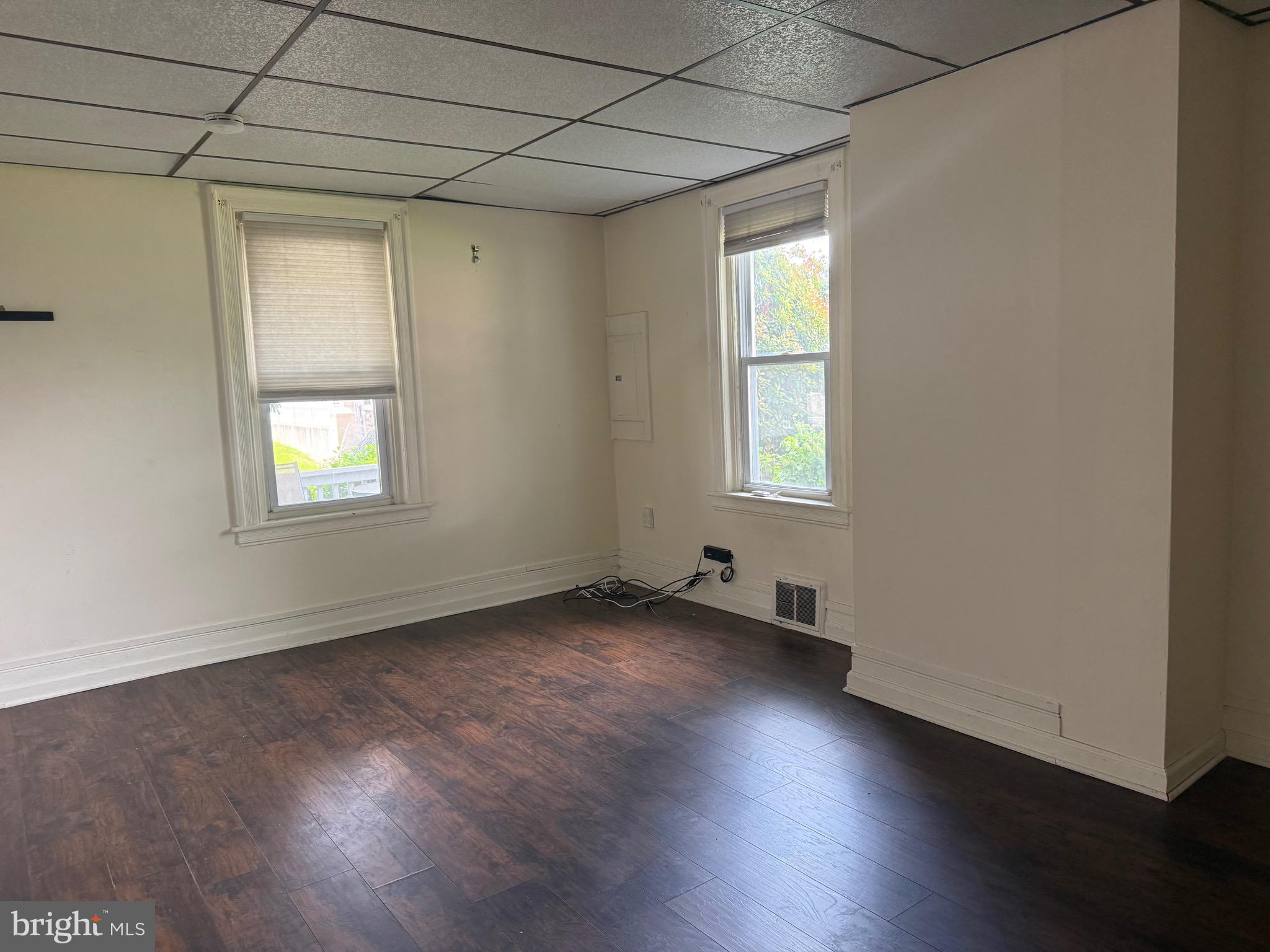 531 Byberry Road, Unit 1 Philadelphia, PA 19116 - Photo 5 of 15 Living Room