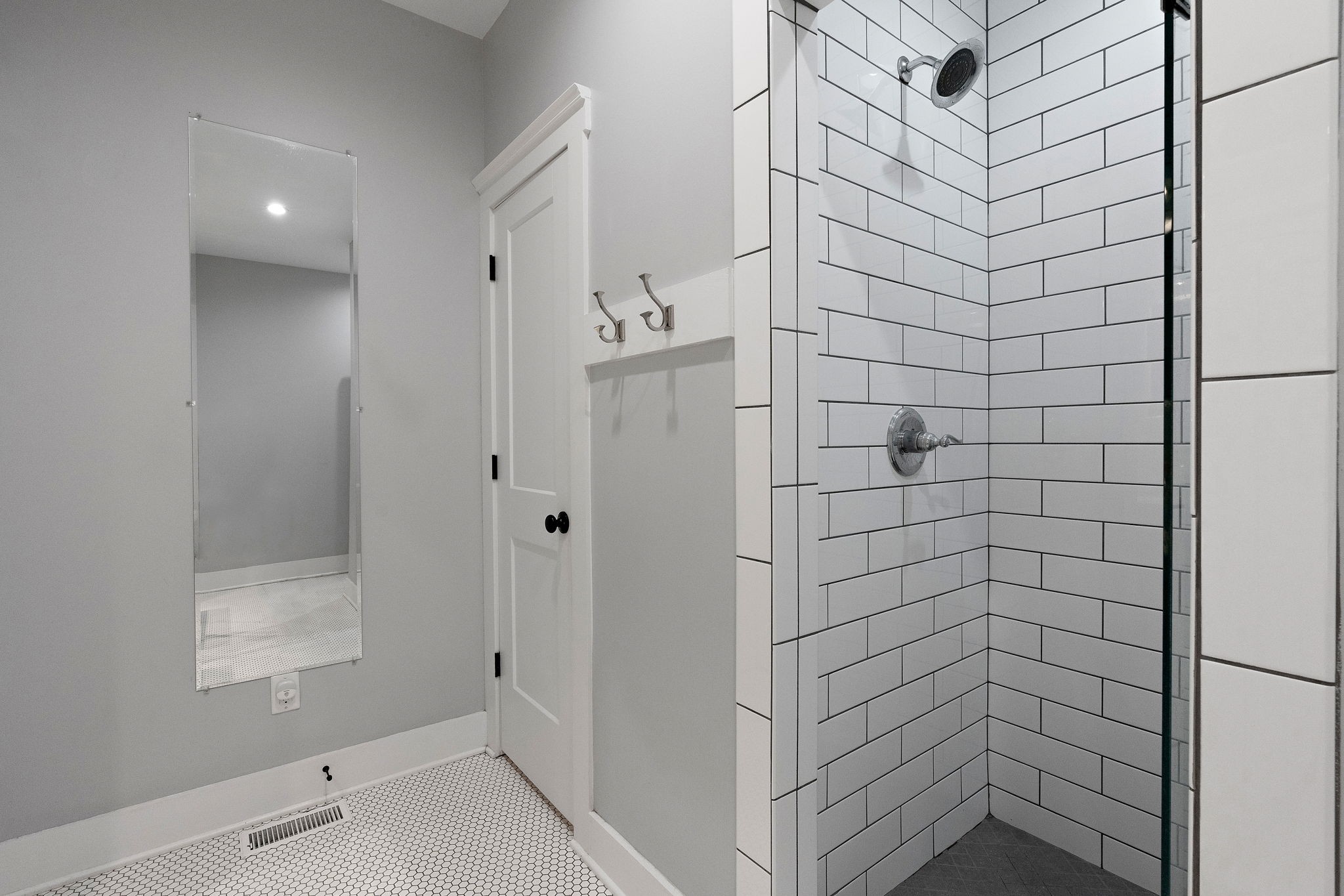 2379 White Bluff Road Burns, TN 37029 - Photo 16 of 40 a bathroom with a shower