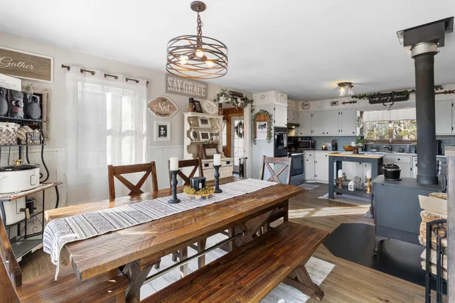 $375,000 | 18 Fr 41, Friendship, ME 04547