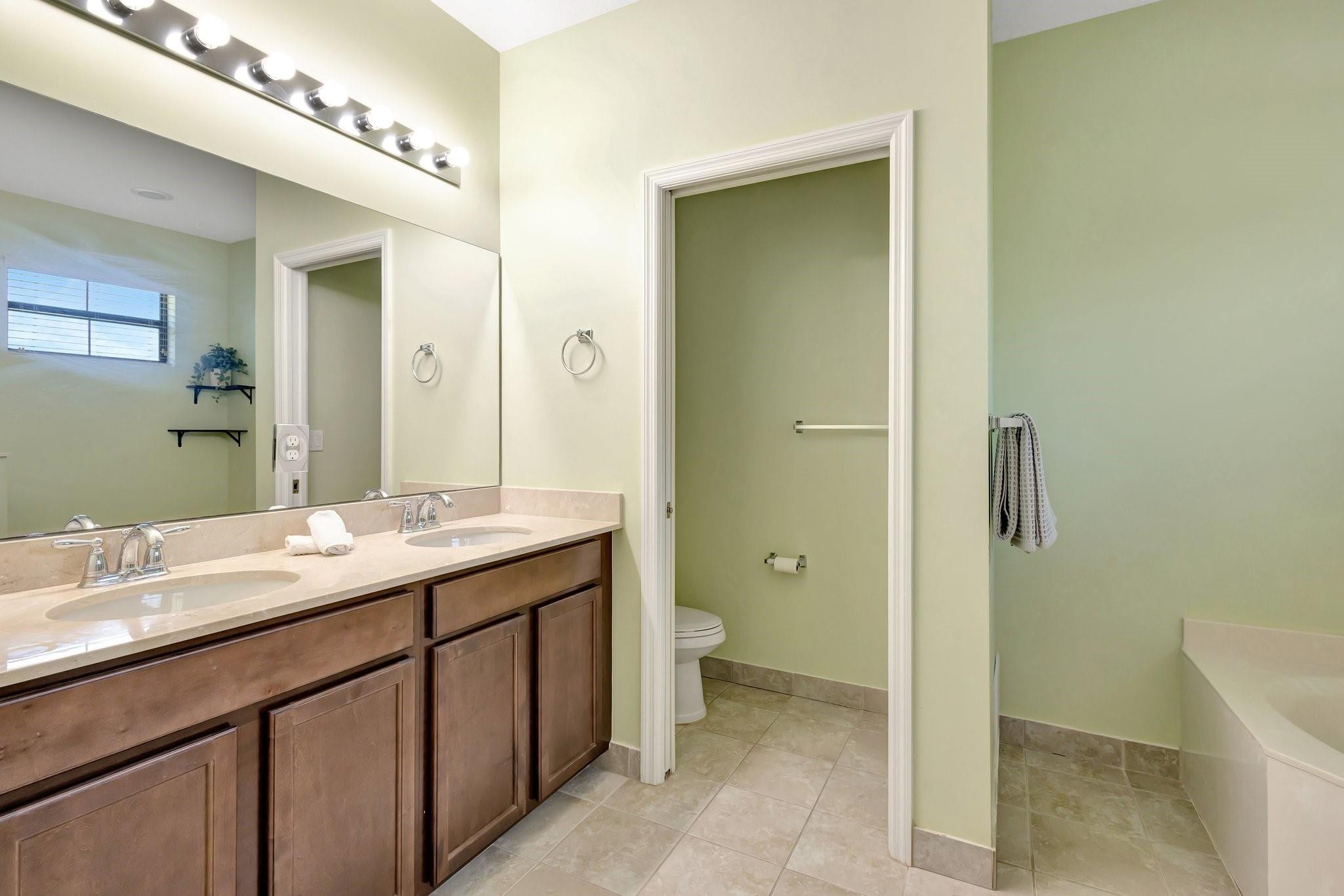 112 Astor Circle Delray Beach, FL 33484 - Photo 18 of 44 Photo 18