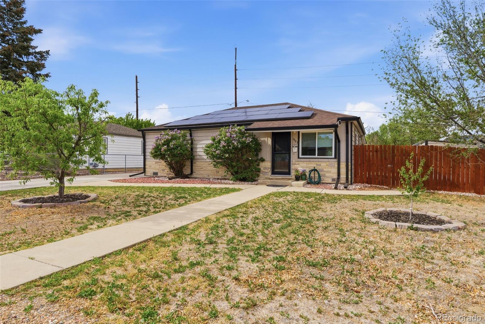 1981 Ruth Drive Thornton, CO 80229 - Photo 2 of 47