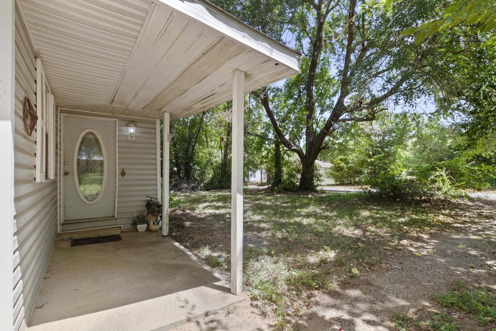131 Blanton Road Palestine, TX 75803 - Photo 19 of 21 Gallery Image 19