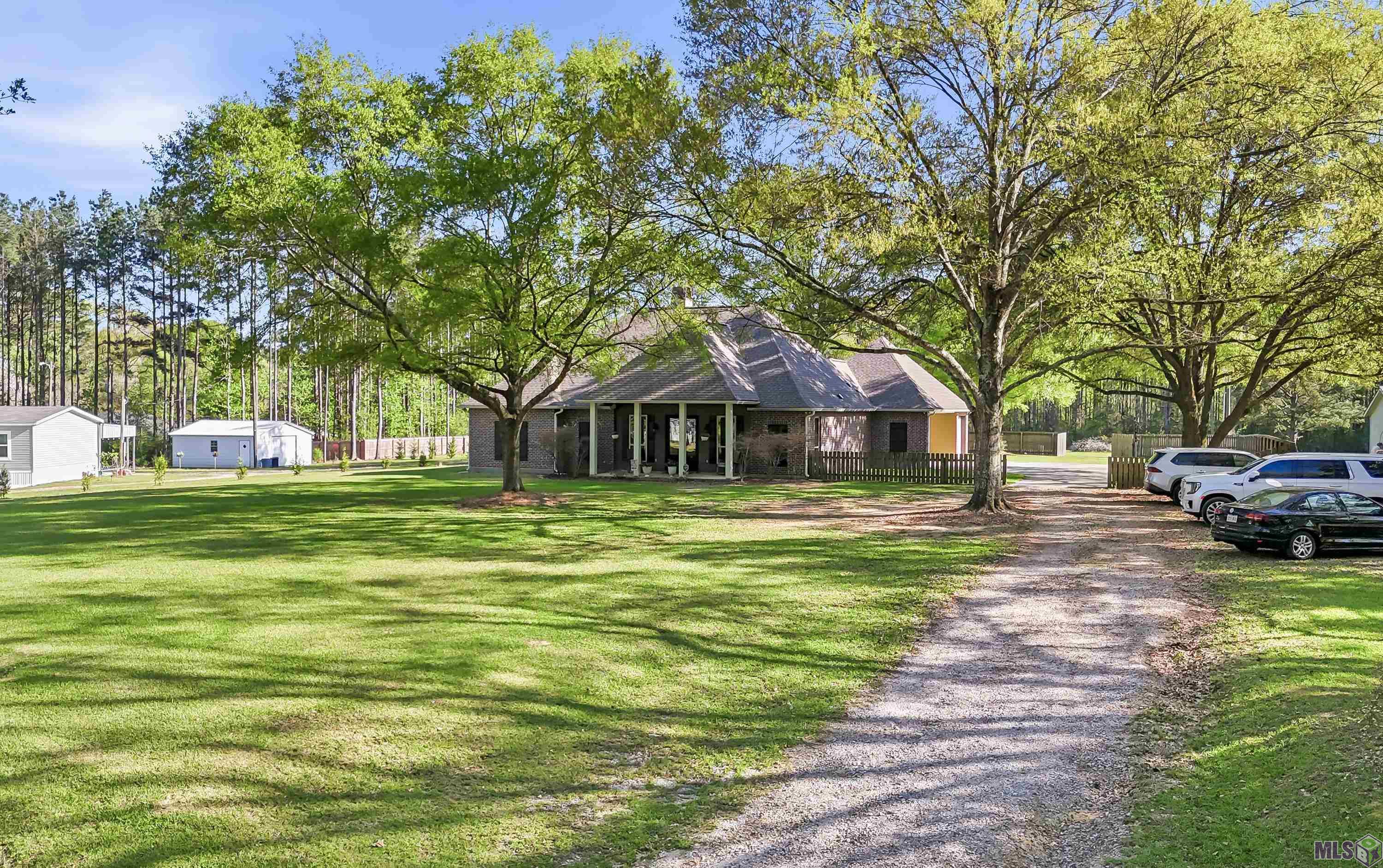 7735 Castello Road Ethel, LA 70730 - Photo 2 of 27
