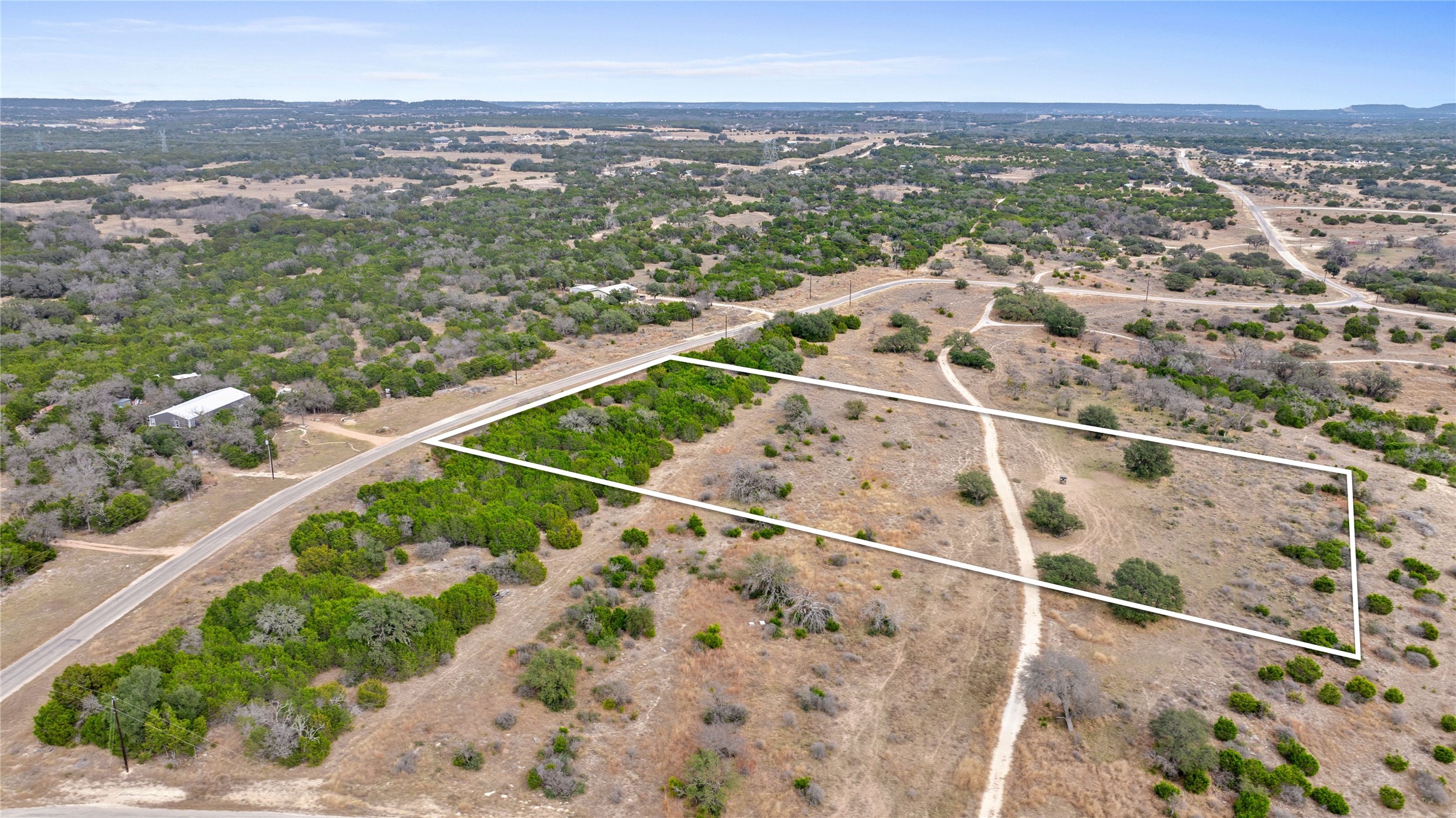 4718 Private Road Kempner, TX 76539 - Photo 7 of 36 a view of a city