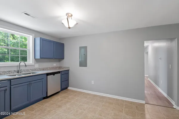 $210,000 | 690 Maple Hill School Road, Maple Hill, NC 28454