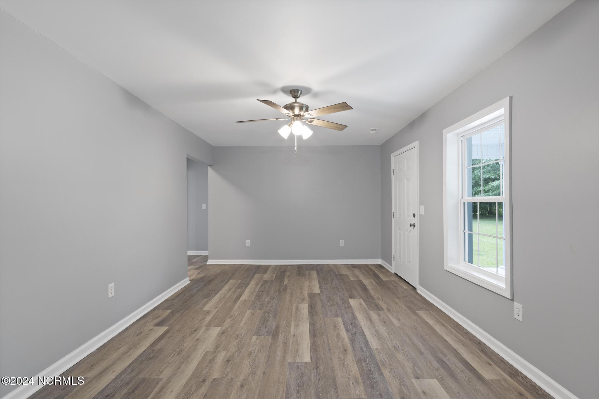 690 Maple Hill School Road Maple Hill, NC 28454 - Photo 16 of 21 IMG_6954