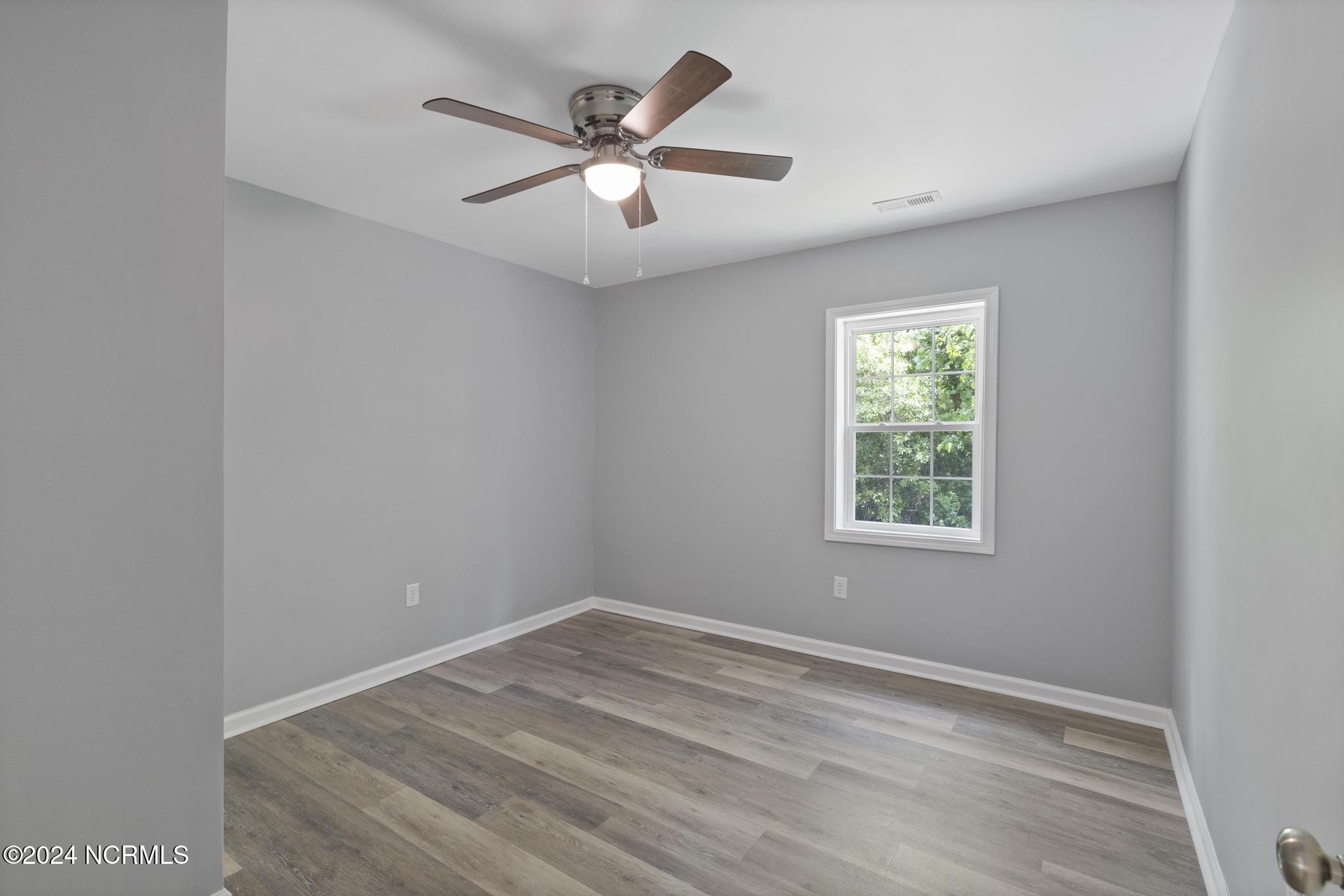 690 Maple Hill School Road Maple Hill, NC 28454 - Photo 18 of 21 IMG_6934