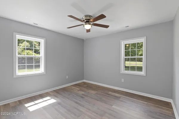$210,000 | 690 Maple Hill School Road, Maple Hill, NC 28454