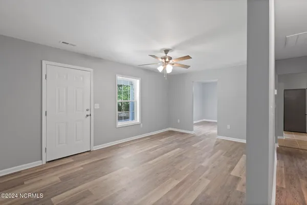 $210,000 | 690 Maple Hill School Road, Maple Hill, NC 28454