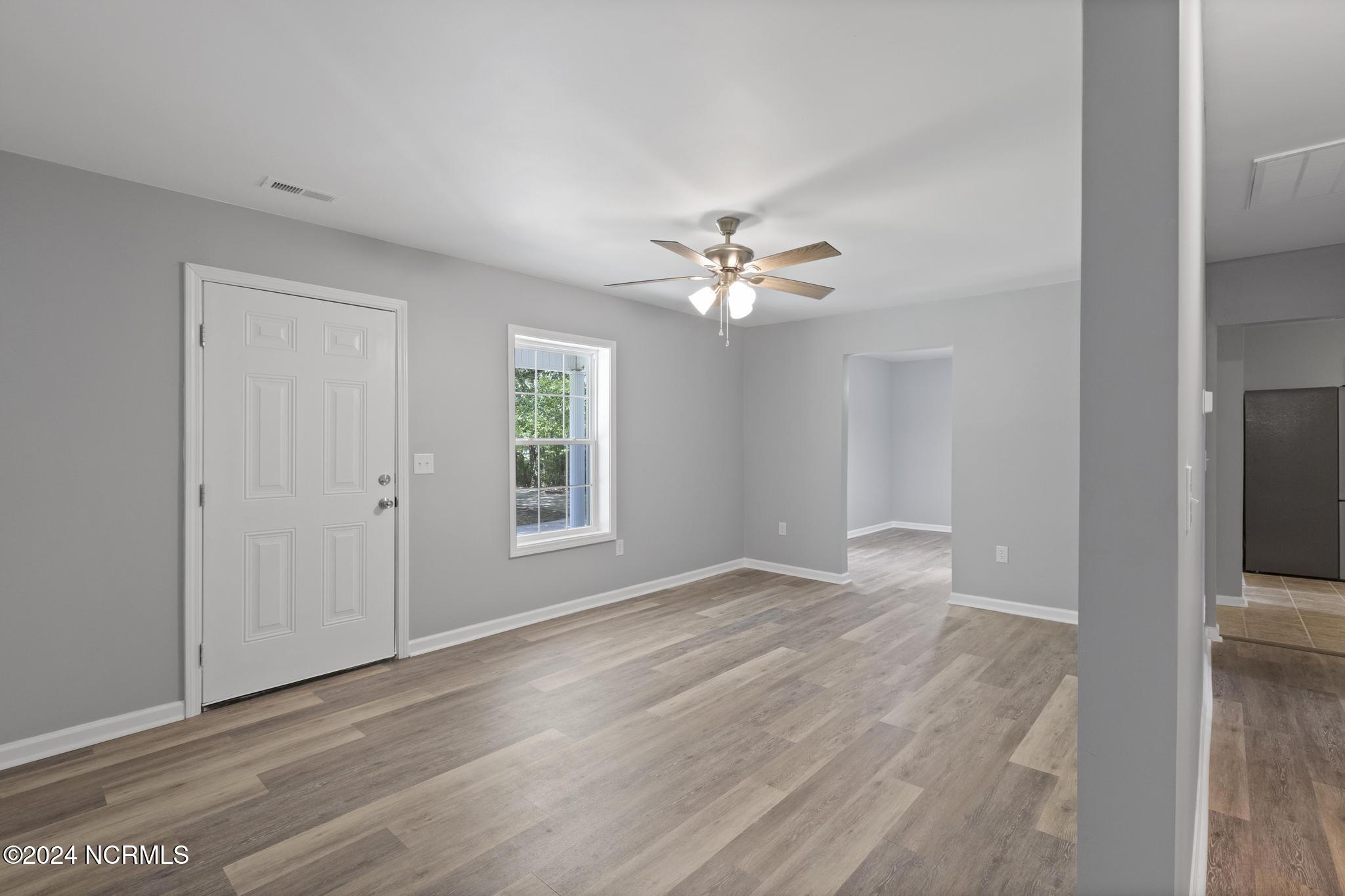 690 Maple Hill School Road Maple Hill, NC 28454 - Photo 10 of 21 IMG_6916