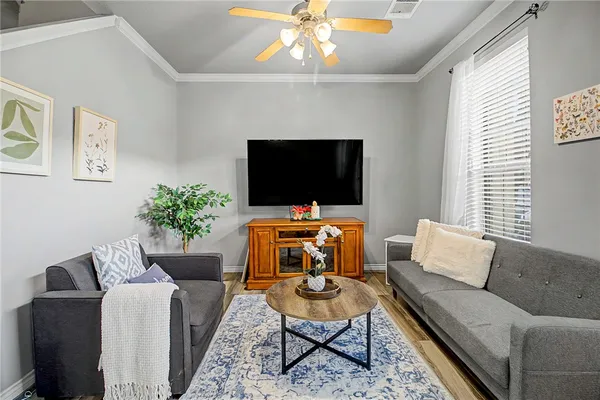 $284,900 | 127 Forest Dr Loop, Unit 127, College Station, TX 77840