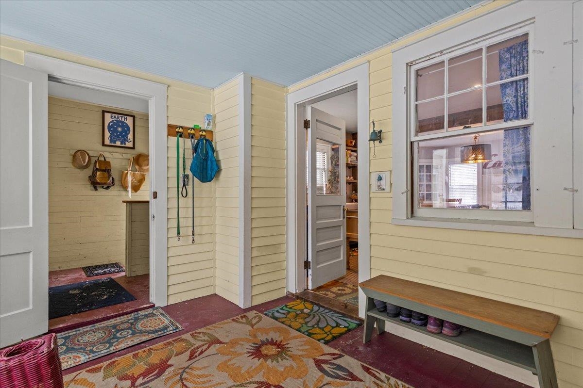 305 Congress Street Morristown, VT 05661 - Photo 35 of 59