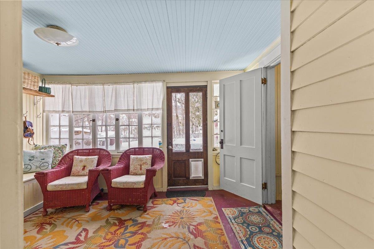 305 Congress Street Morristown, VT 05661 - Photo 8 of 59