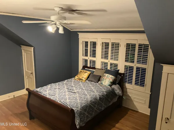$299,000 | 1211 River Road, Greenwood, MS 38930