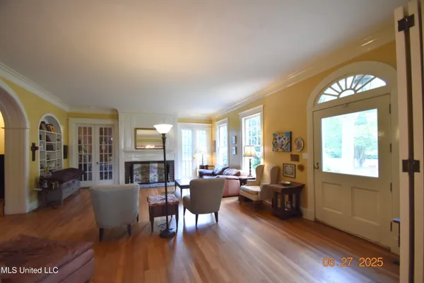 $299,000 | 1211 River Road, Greenwood, MS 38930