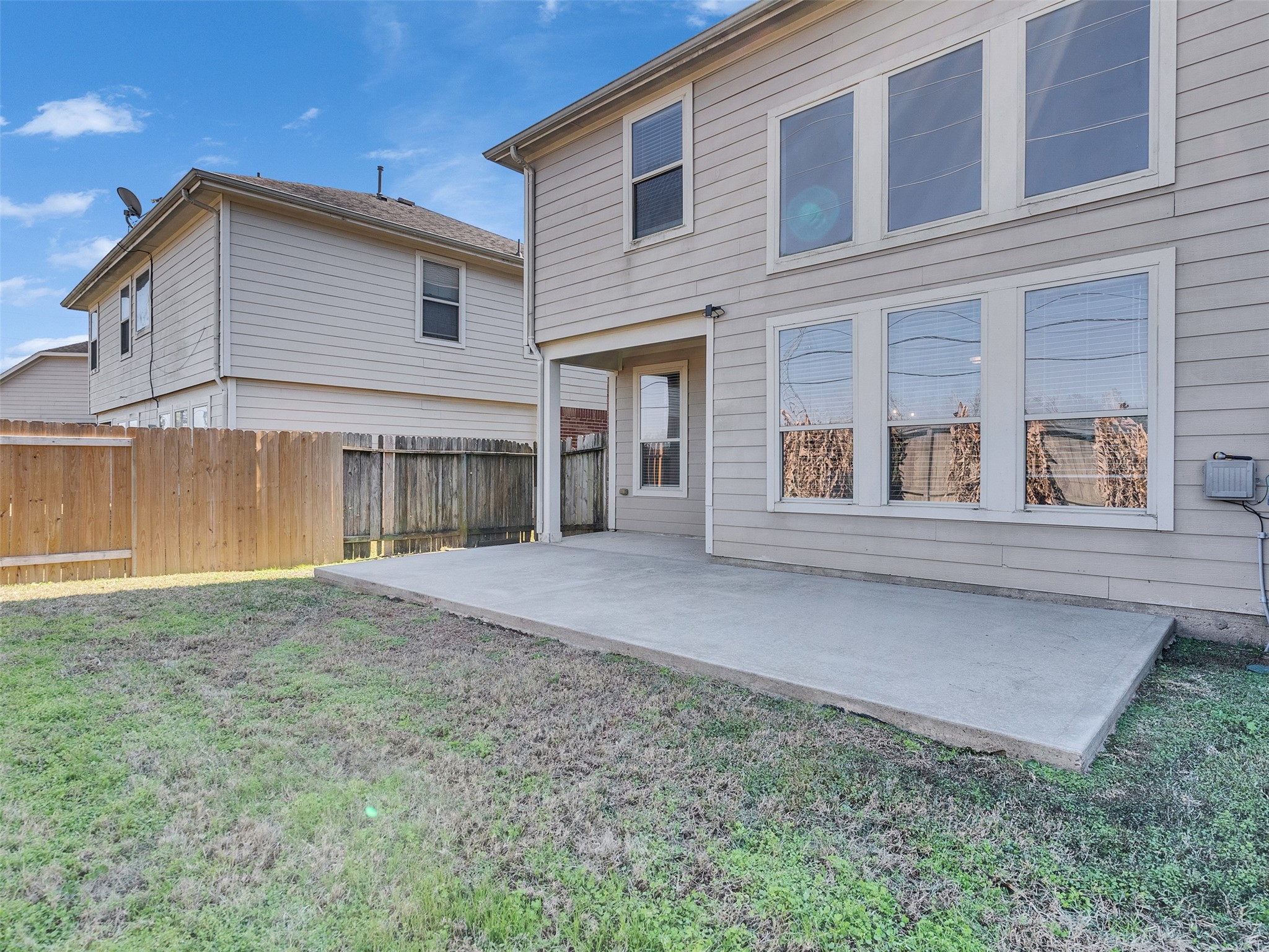 6014 Flagg Ranch Court Spring, TX 77388 - Photo 33 of 37 a front view of a house with a yard and garage