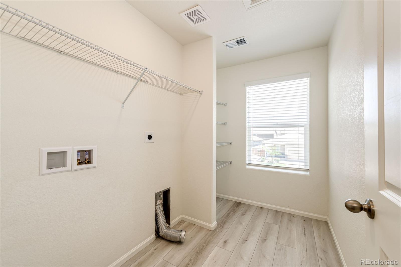 323 Maple Street Bennett, CO 80102 - Photo 25 of 35 Gallery Image 25