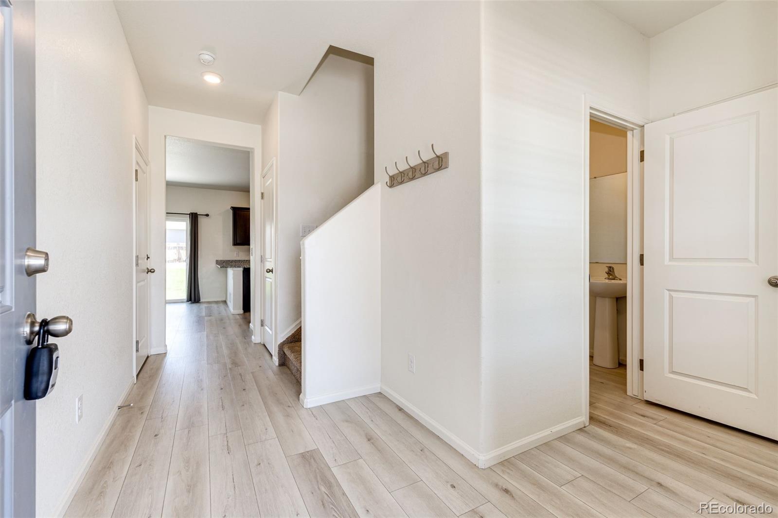 323 Maple Street Bennett, CO 80102 - Photo 5 of 35 Gallery Image 5