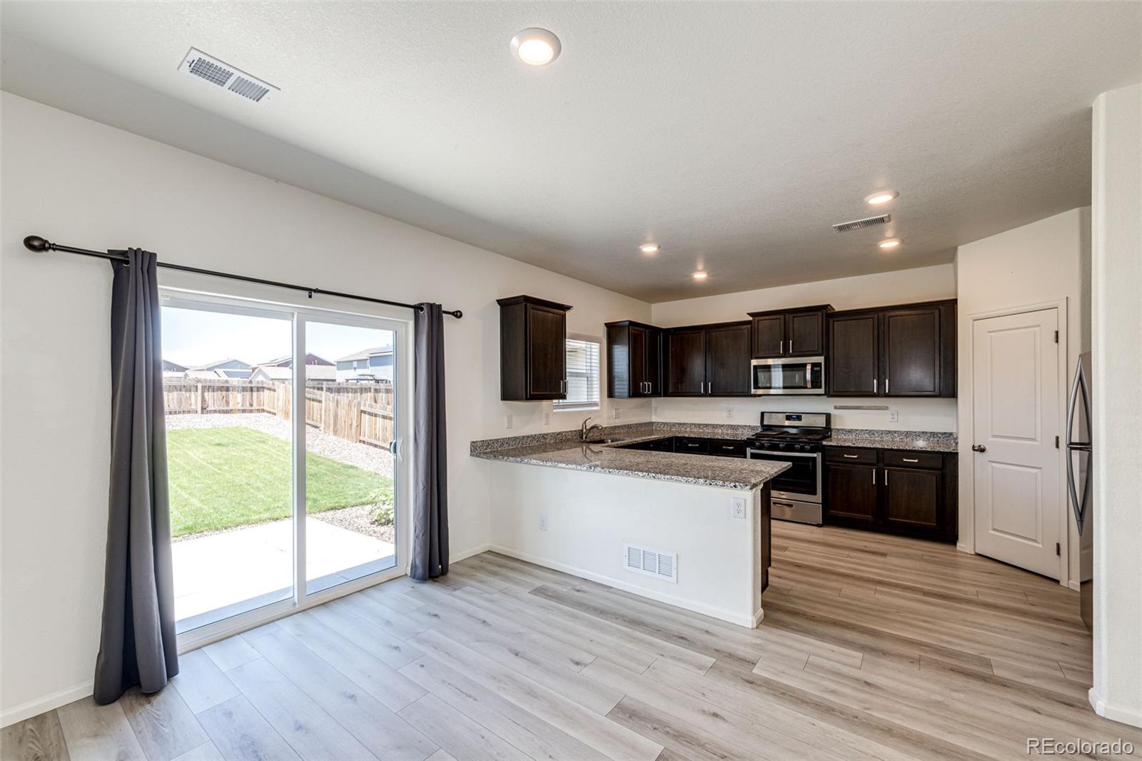 323 Maple Street Bennett, CO 80102 - Photo 10 of 35 Gallery Image 10