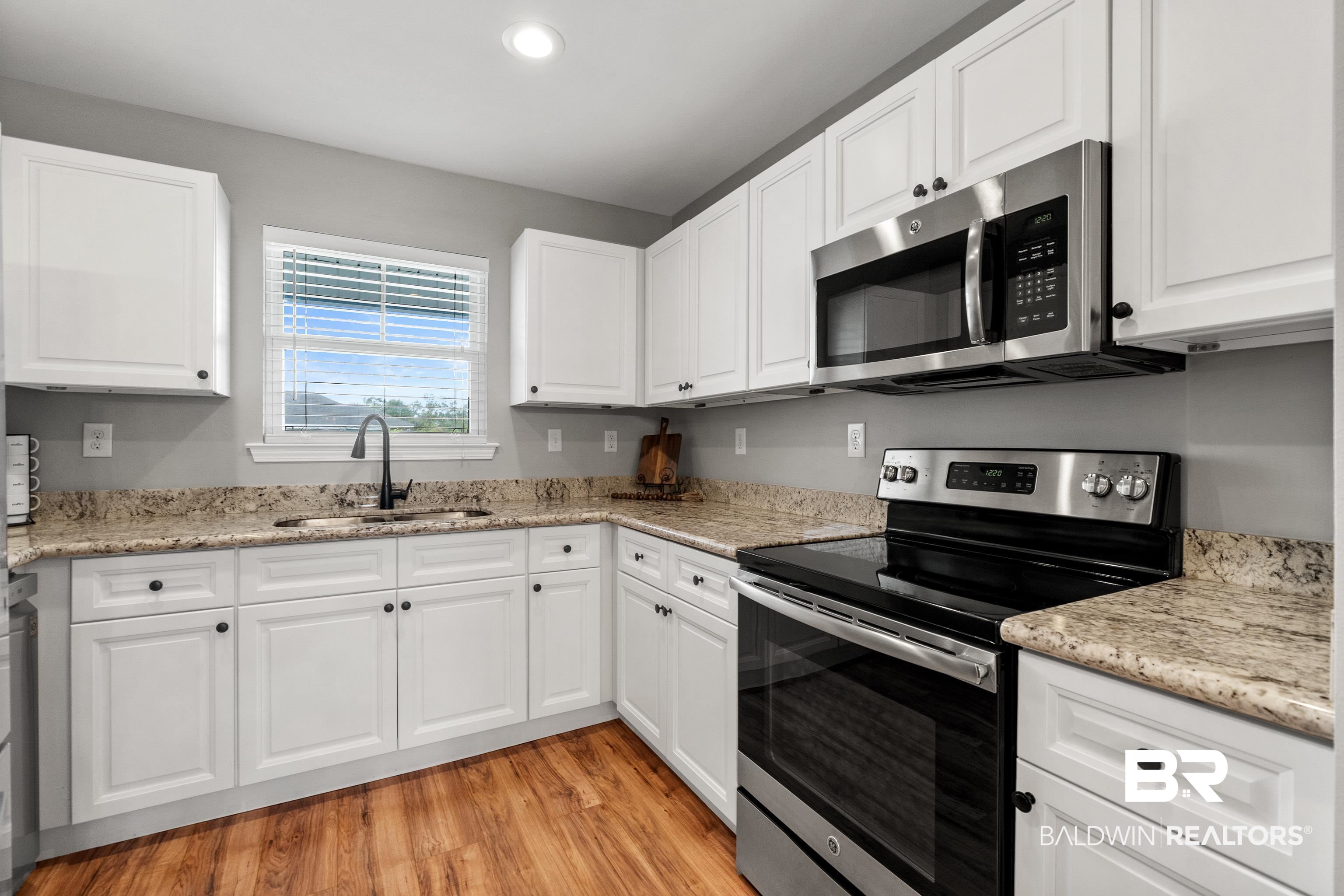 3072 Meridian Street Foley, AL 36535 - Photo 8 of 23