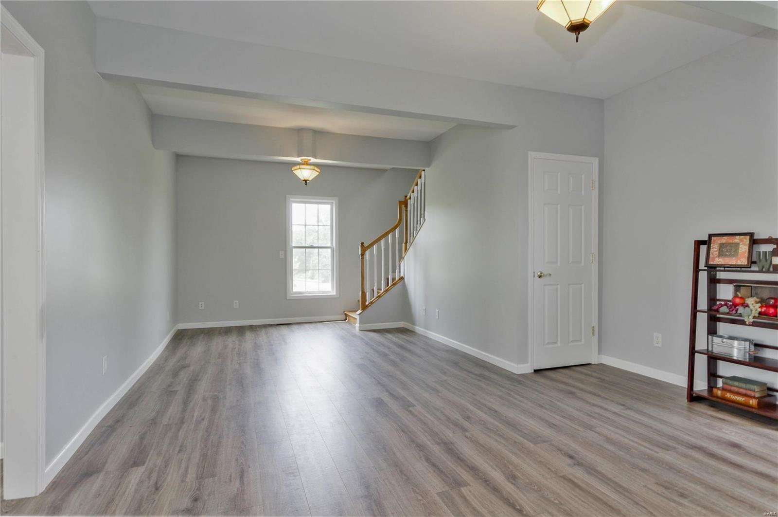 8919 Lageman Road Godfrey, IL 62035 - Photo 21 of 35