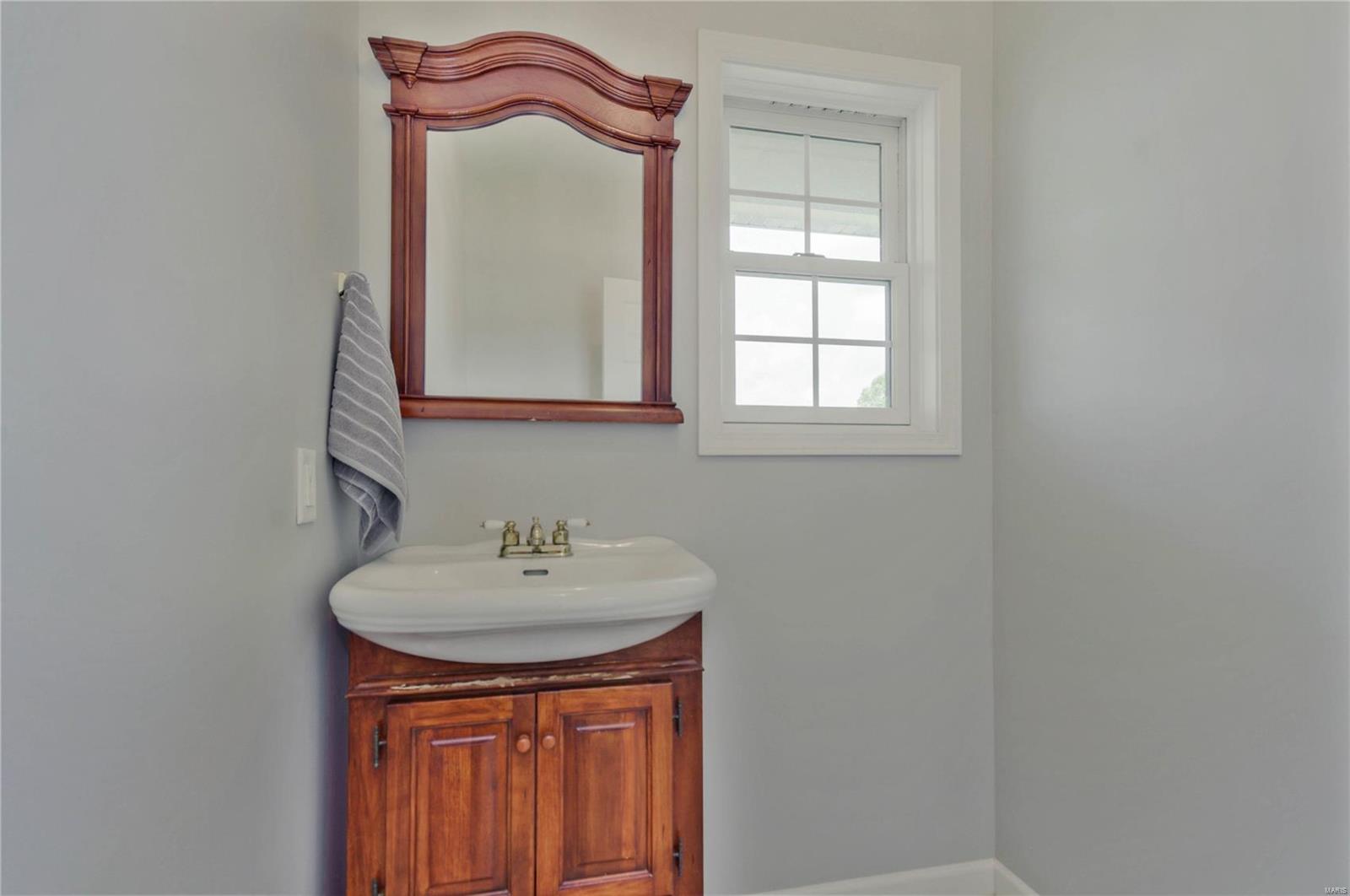8919 Lageman Road Godfrey, IL 62035 - Photo 28 of 35
