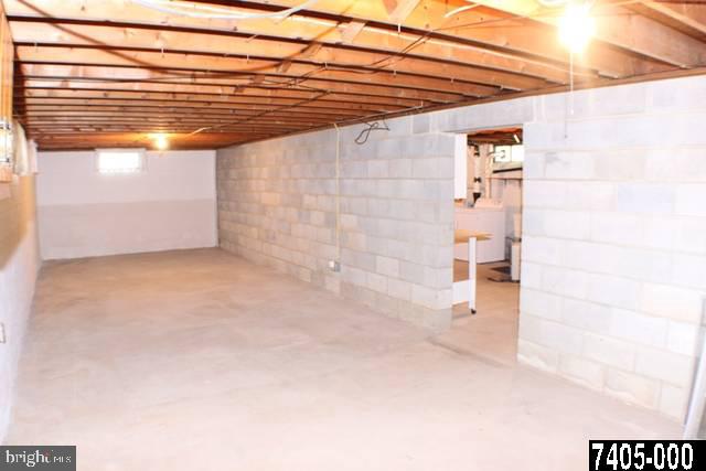 636 Green Valley Road York, PA 17403 - Photo 12 of 15 Gallery Image 12