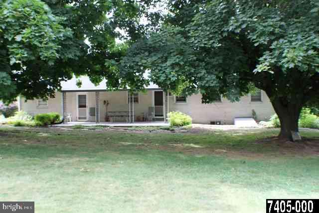 636 Green Valley Road York, PA 17403 - Photo 13 of 15 Gallery Image 13