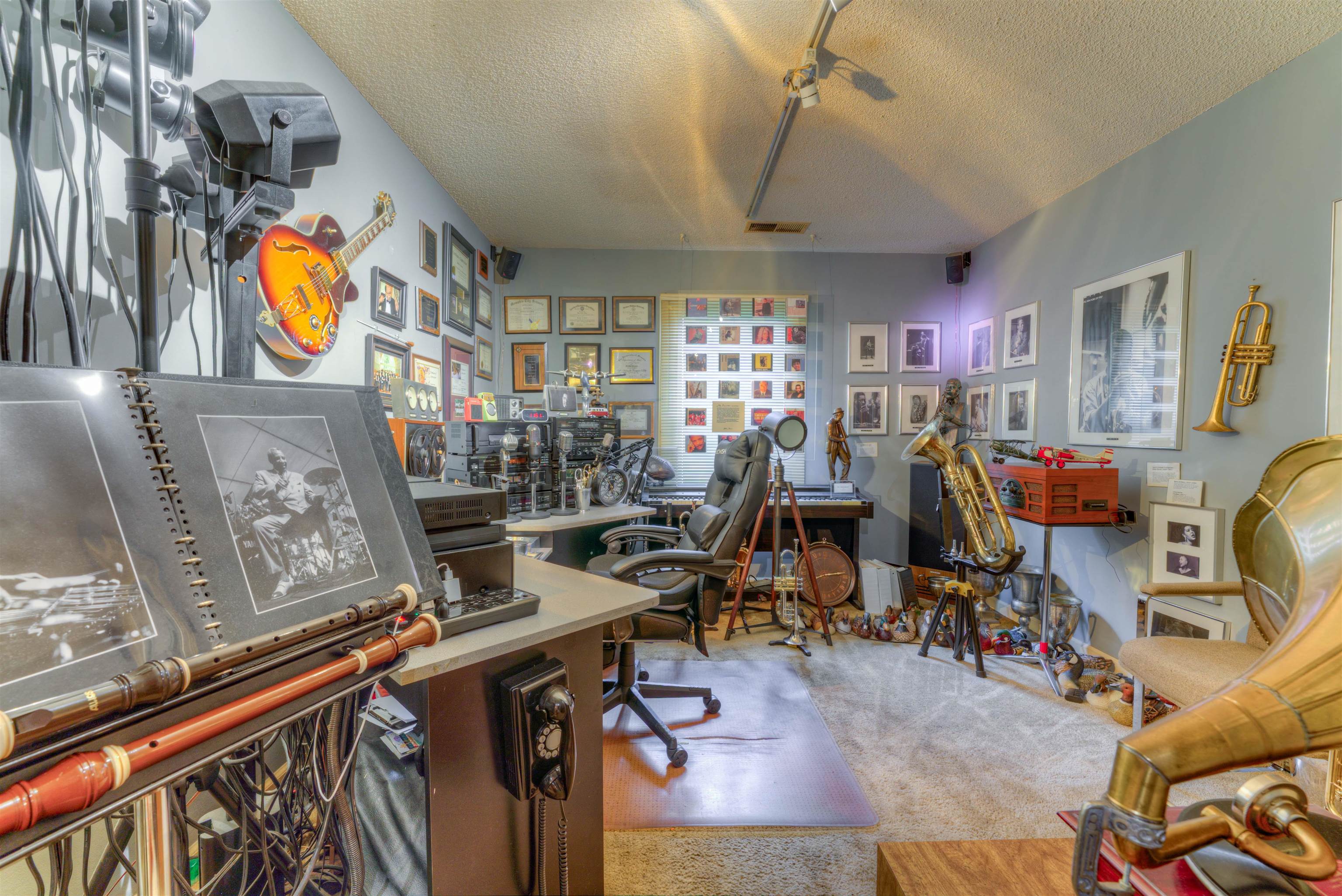 3930 Bobby Jones Road Memphis, TN 38125 - Photo 22 of 35 a view of a room with gym equipment