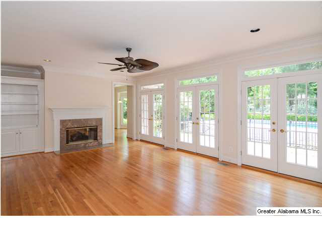 2052 Magnolia Ridge Birmingham, AL 35243 - Photo 8 of 32