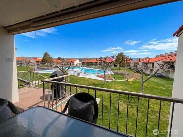 $185,000 | 8903 Crescent Bar Road Northwest, Unit 6, Quincy, WA 98848