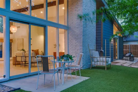 $535,000 | 918 Glen Oaks Boulevard, Dallas, TX 75232