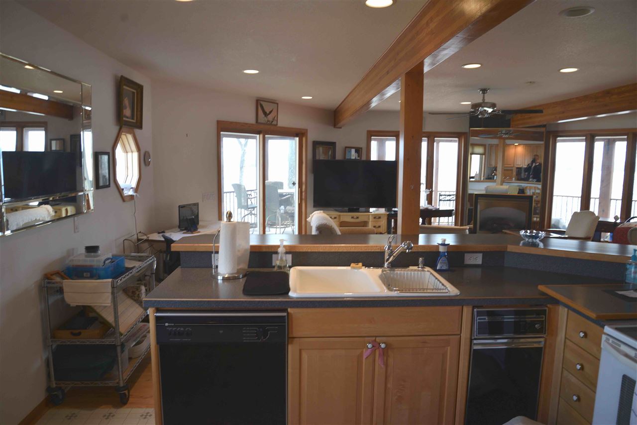 4761 Ridge Lane Kewadin, MI 49648 - Photo 17 of 39 1859746-16.JPG