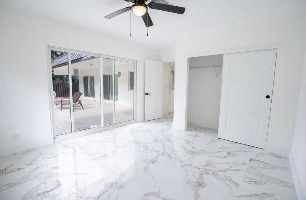 1070 Southwest 18th Street Boca Raton, FL 33486 - Photo 14 of 23 IMG_1133