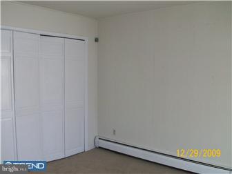 60 Incurve Road Levittown, PA 19057 - Photo 5 of 10 Bedroom