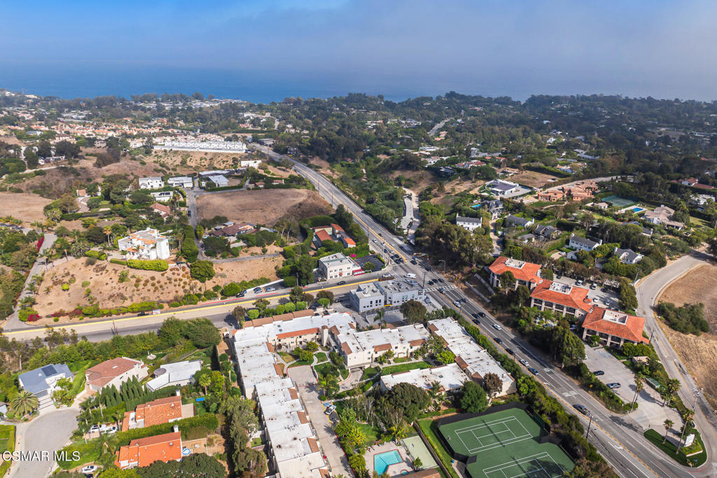 6441 Kanan Dume Road Malibu, CA 90265 - Photo 32 of 33