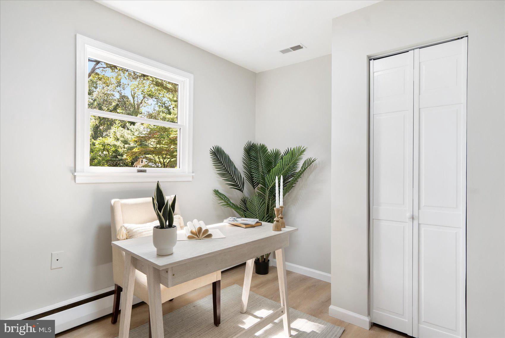 222 Magothy Road Pasadena, MD 21122 - Photo 28 of 30 a view of a workspace with a window