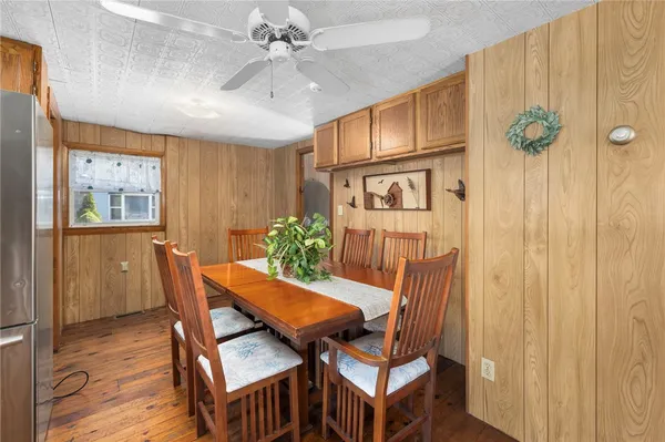 $400,000 | 446 Lake Washington Drive, Glocester, RI 02814