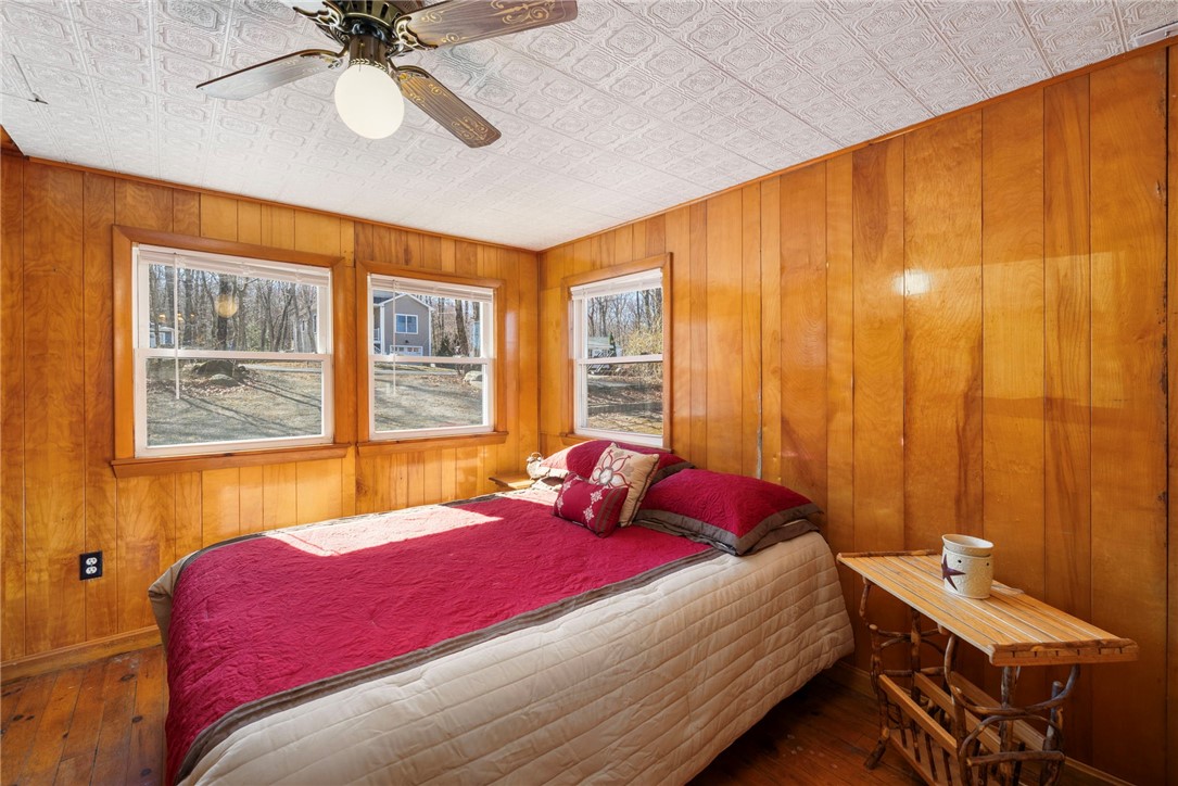 446 Lake Washington Drive Glocester, RI 02814 - Photo 14 of 34