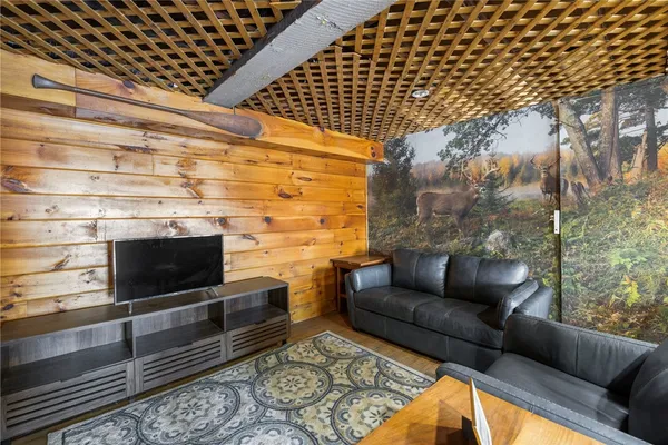 $400,000 | 446 Lake Washington Drive, Glocester, RI 02814