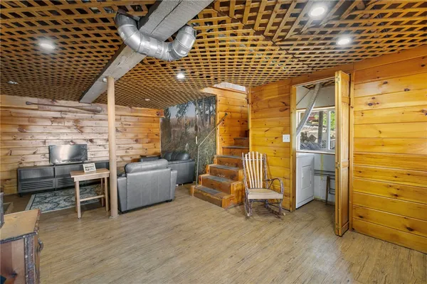 $400,000 | 446 Lake Washington Drive, Glocester, RI 02814