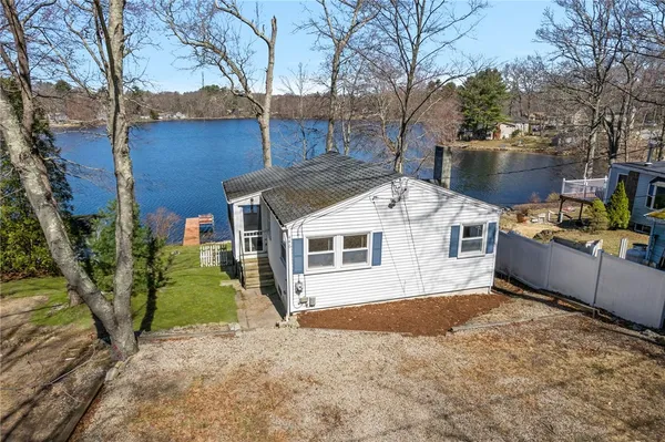 $400,000 | 446 Lake Washington Drive, Glocester, RI 02814