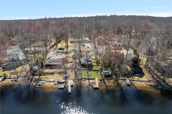 $400,000 | 446 Lake Washington Drive, Glocester, RI 02814