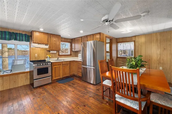 $400,000 | 446 Lake Washington Drive, Glocester, RI 02814