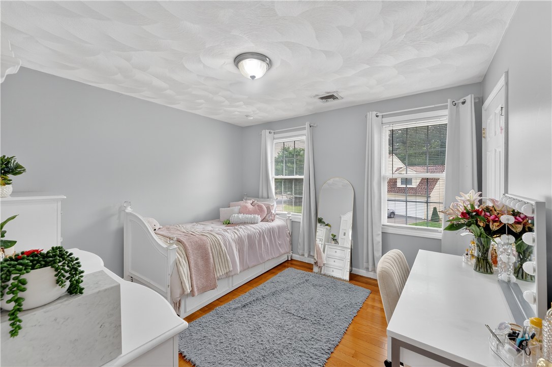 5 Pine Hollow Road West Warwick, RI 02893 - Photo 26 of 38