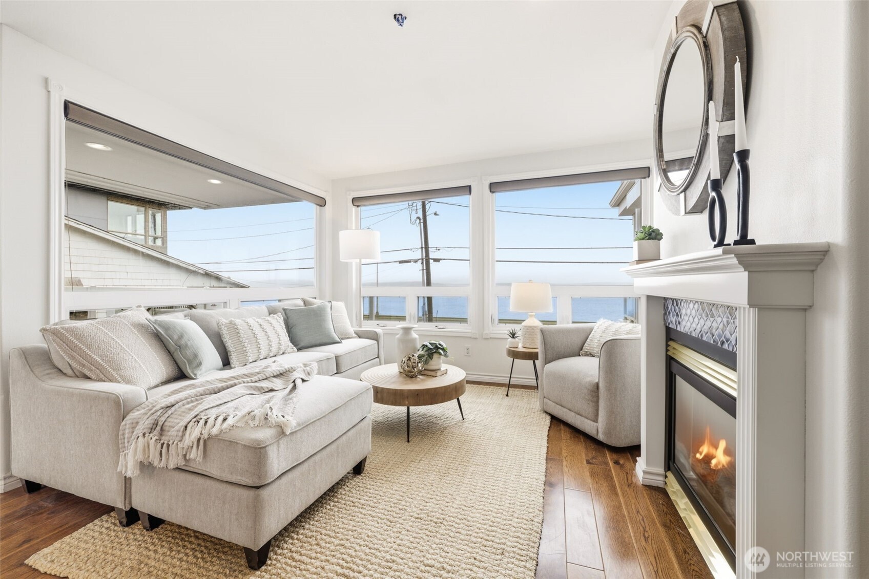 1600 Alki Avenue Southwest, Unit 202 Seattle, WA 98116 - Photo 3 of 28