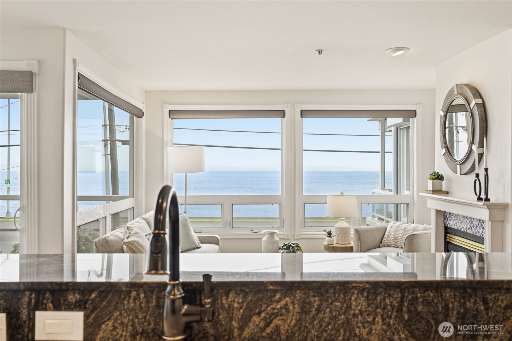 1600 Alki Avenue Southwest, Unit 202 Seattle, WA 98116 - Photo 10 of 28