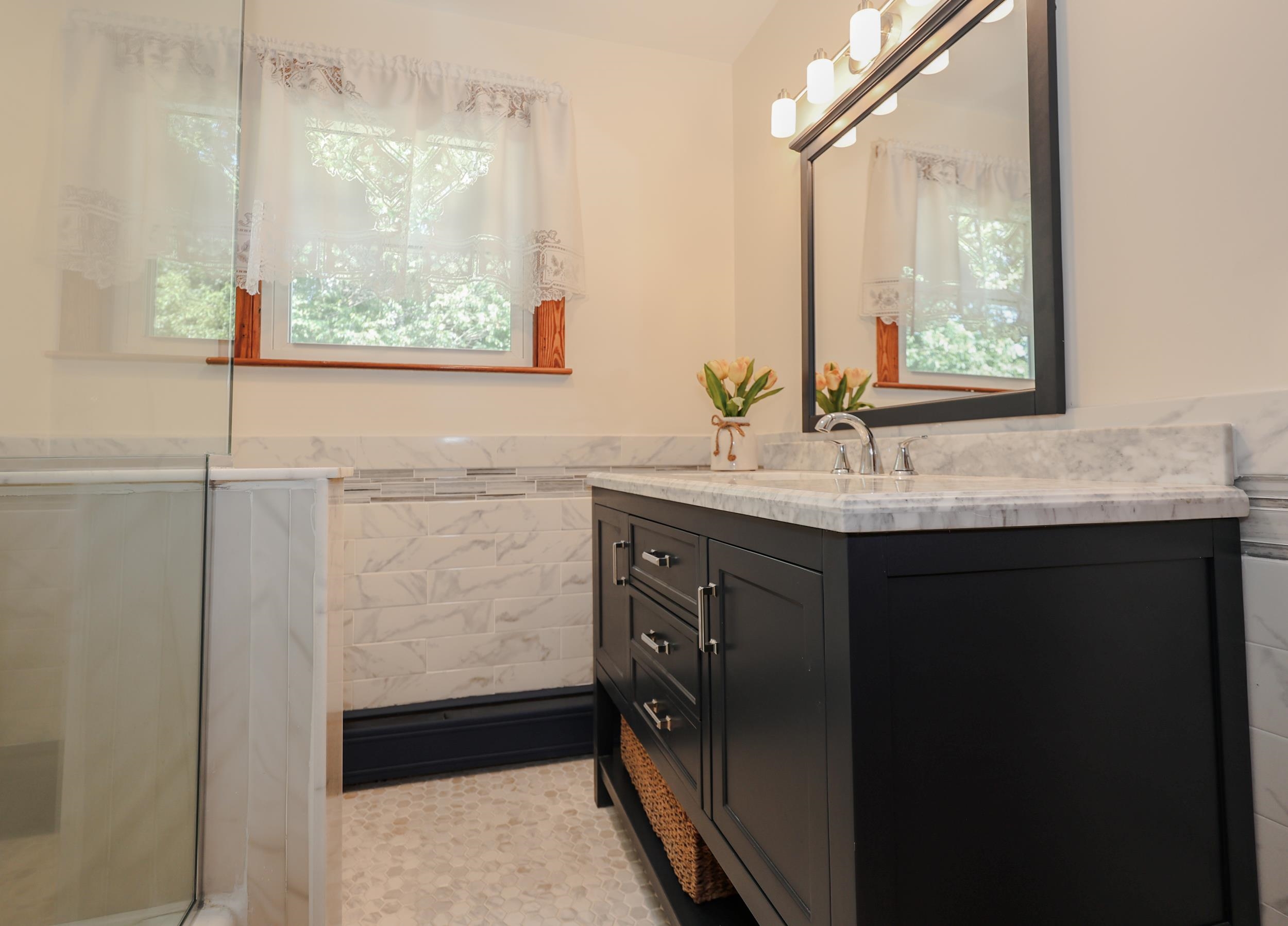 68 Robinson Road Nashua, NH 03060 - Photo 35 of 54