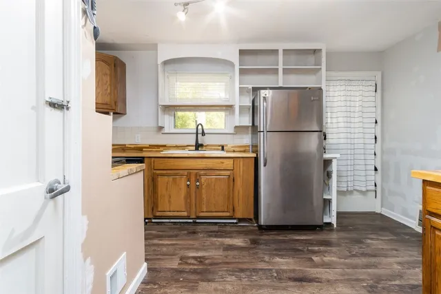 $149,900 | 2703 Watson Boulevard, Endicott, NY 13760